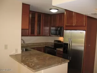 Photo #6: 6375207 Listing