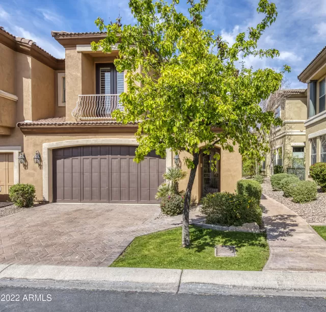 MLS: 6375242 Condo For Sale