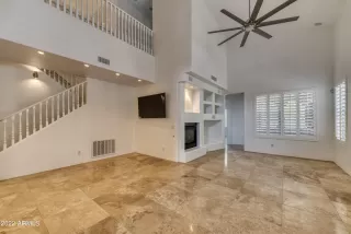 Photo #2: 6375242 Listing