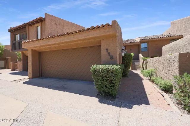 MLS: 6375273 Condo For Sale