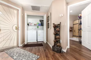 Photo #3: 6375501 Listing 