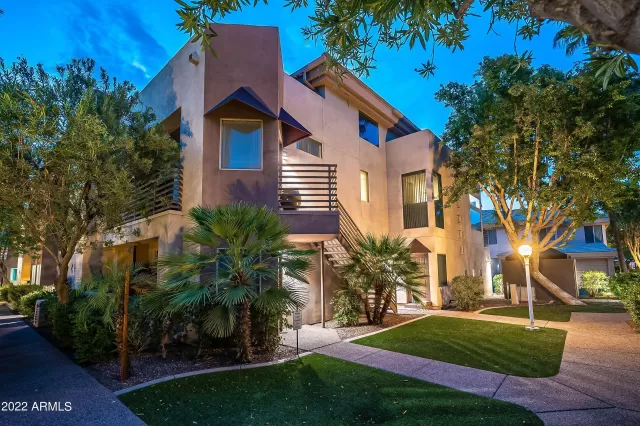 MLS: 6375505 Condo For Sale