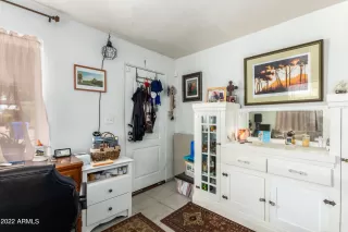 Photo #6: 6375533 Listing