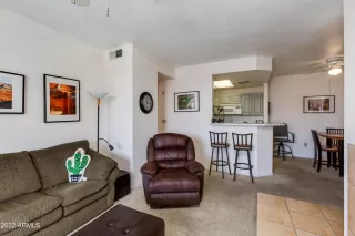 Photo #2: 6375548 Listing