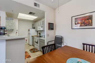 Photo #5: 6375548 Listing