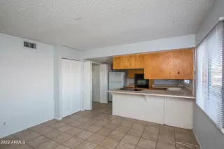 Photo #3: 6375641 Listing 