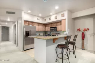 Photo #6: 6375651 Listing