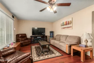 Photo #6: 6375876 Listing