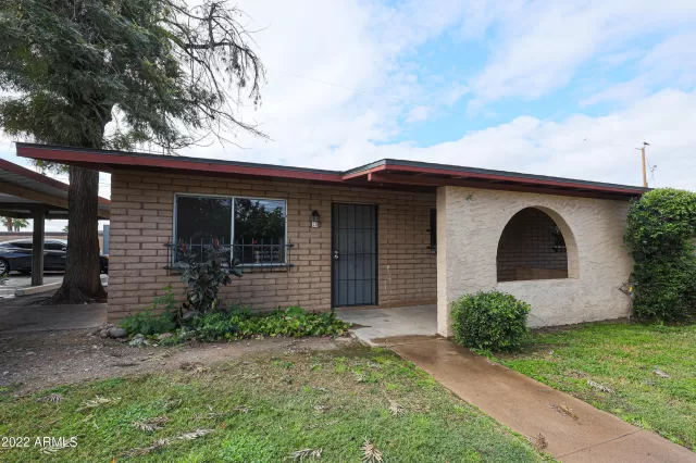 MLS: 6375914 Condo For Sale