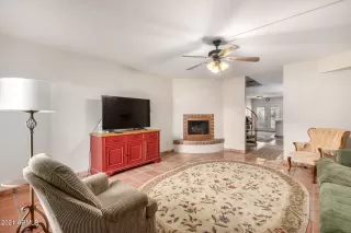 Photo #2: 6375927 Listing