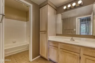 Photo #5: 6375977 Listing 