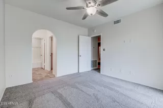 Photo #2: 6376023 Listing 