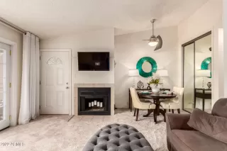 Photo #5: 6376025 Listing