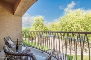 Photo #6: 6376029 Listing