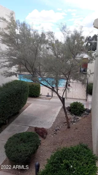 Photo #5: 6376101 Listing 