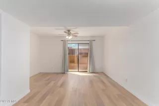 Photo #3: 6376214 Listing