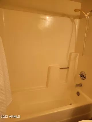 Photo #2: 6376249 Listing 