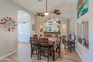 Photo #5: 6376314 Listing