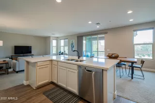 Photo #1: 6376426 Listing