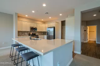 Photo #3: 6376426 Listing