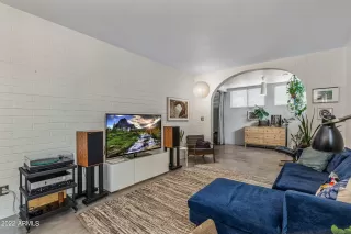 Photo #4: 6376430 Listing