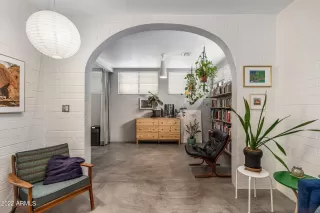 Photo #6: 6376430 Listing