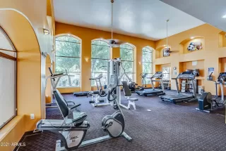 Photo #6: 6376446 Listing 