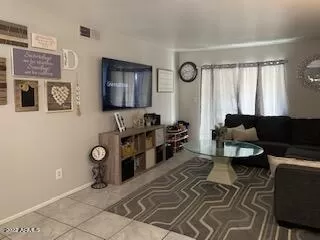 Photo #5: 6376532 Listing