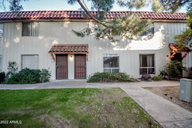 MLS: 6376574 Condo For Sale