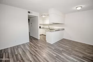 Photo #3: 6376574 Listing