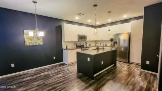 Photo #3: 6376690 Listing