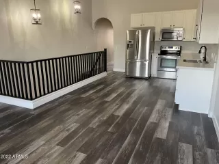 Photo #6: 6376735 Listing 