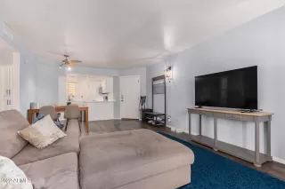 Photo #4: 6376833 Listing