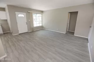 Photo #4: 6376857 Listing