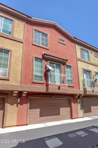 Photo #2: 6376865 Listing