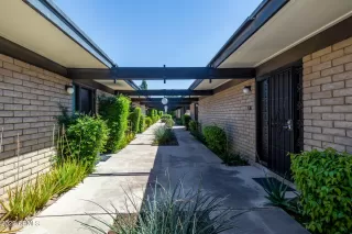 Photo #3: 6376914 Listing
