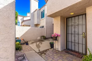 Photo #4: 6376934 Listing