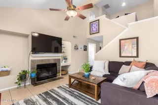 Photo #6: 6376934 Listing