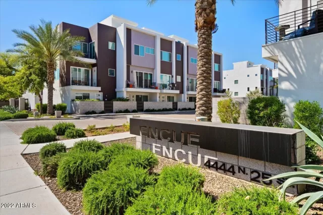 MLS: 6377084 Condo For Sale