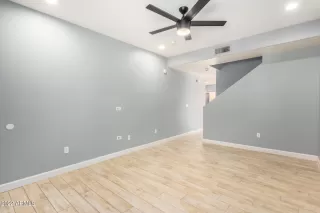 Photo #6: 6377155 Listing