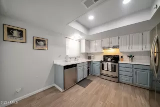 Photo #2: 6377183 Listing