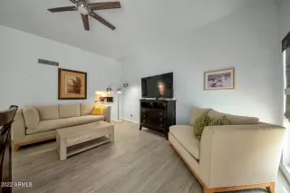 Photo #5: 6377183 Listing