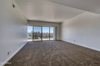 Photo #3: 6377205 Listing