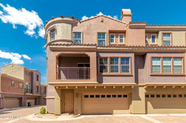 MLS: 6377437 Condo For Sale