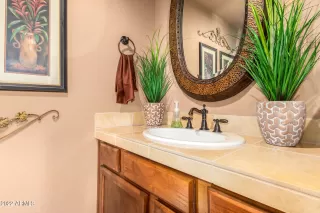 Photo #5: 6377437 Listing