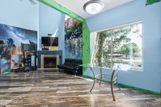 Photo #5: 6377462 Listing