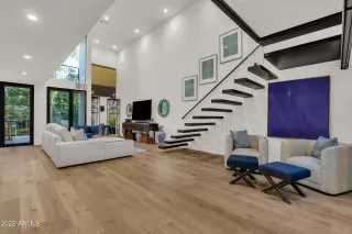 Photo #3: 6377559 Listing