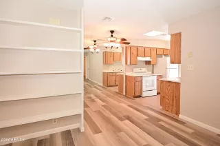 Photo #4: 6377624 Listing 