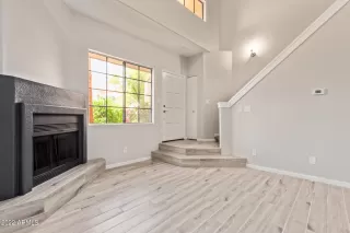 Photo #4: 6377827 Listing