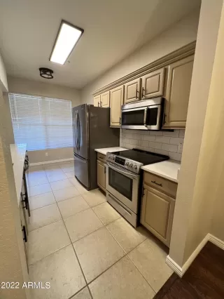 Photo #3: 6378179 Listing